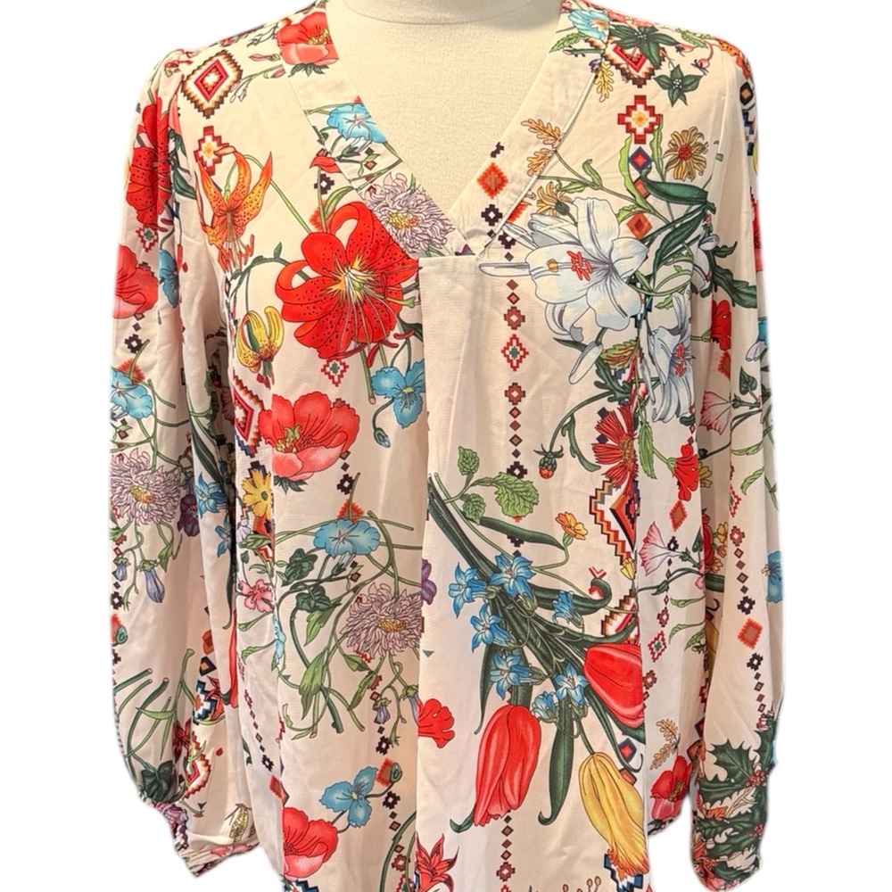 Elegant Floral V-Neck Blouse